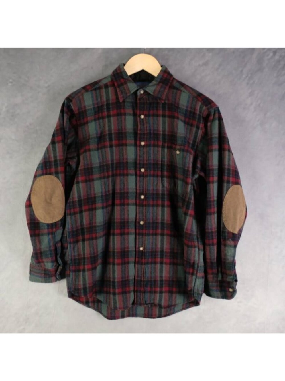 Pendleton Shirt Mens Medium Red Green Black Blue Plaid Flannel Board Wool USA
